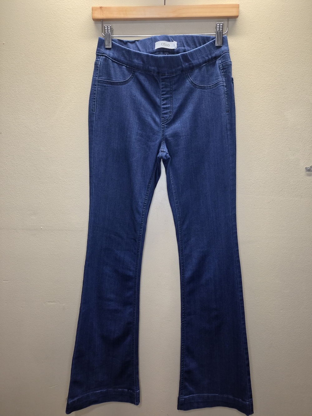 Vintage Y2K Cello Dark Wash Stretchy Flare Denim Jeans Medium